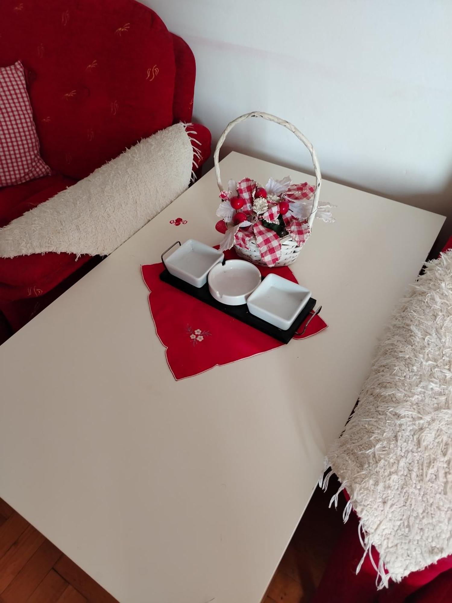 Apartman Mira Пожареваць Екстер'єр фото
